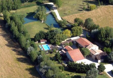 guest rooms and self-catering rental Luberon